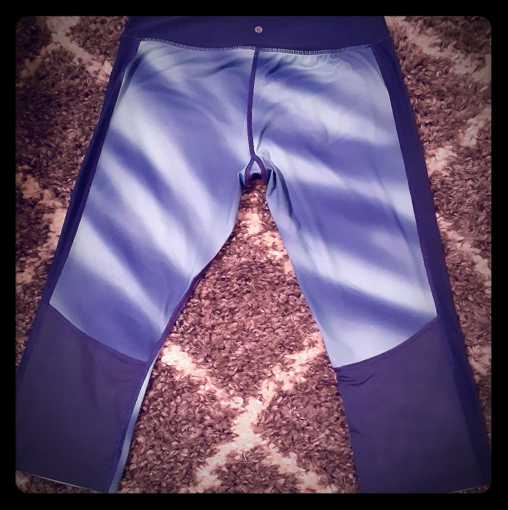 Capri yoga pants
